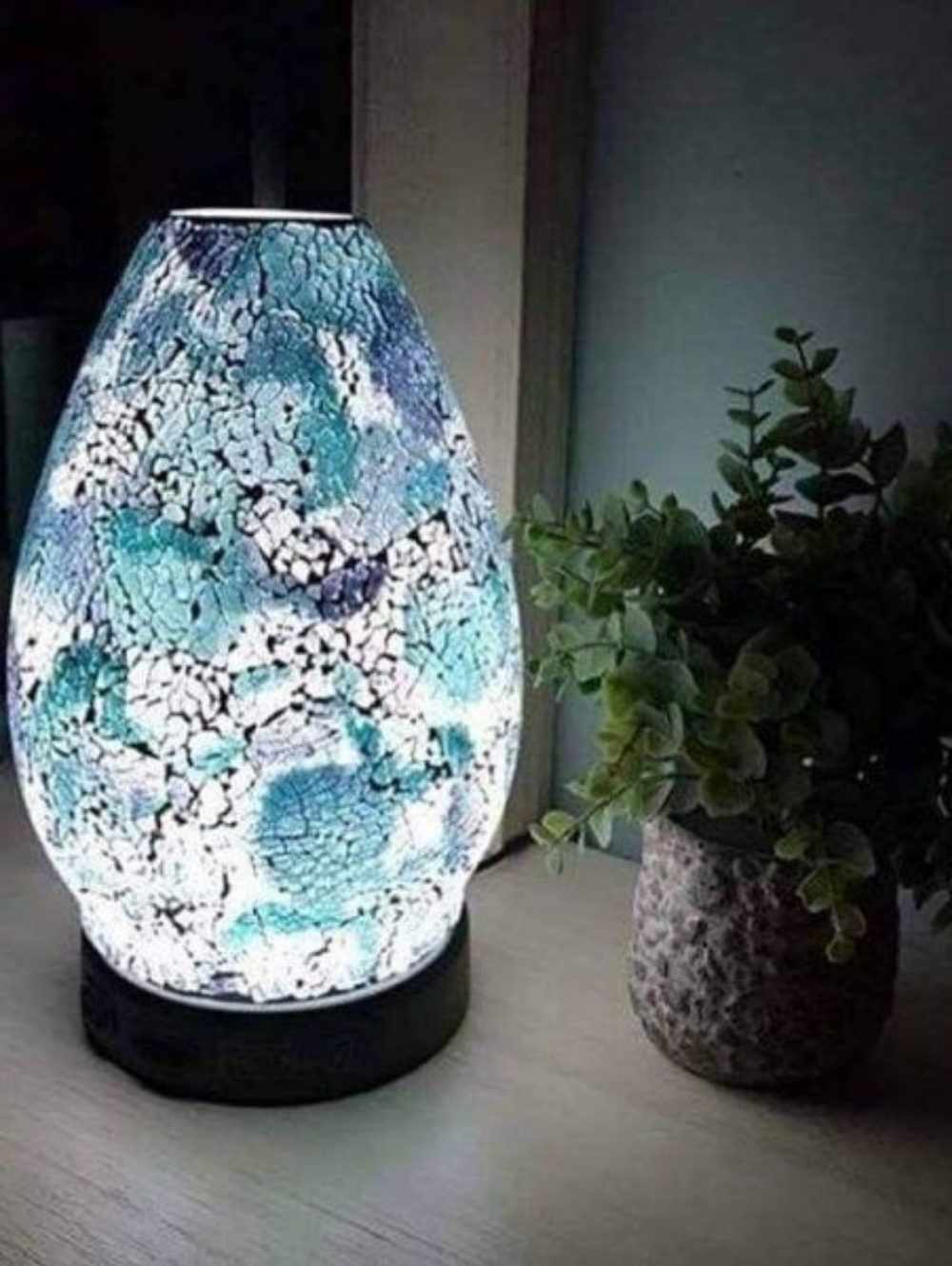 Scentsy Awaken Premium Diffuser NEW Mosaic Glass Shade (Missing Power Cord)